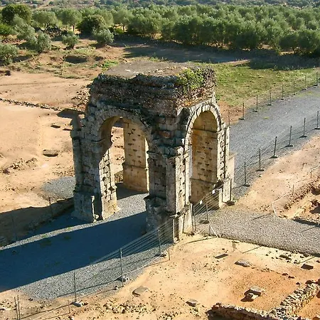 Via Caparra Superior * Oliva de Plasencia