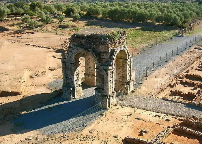 Via Caparra Superior * Oliva de Plasencia