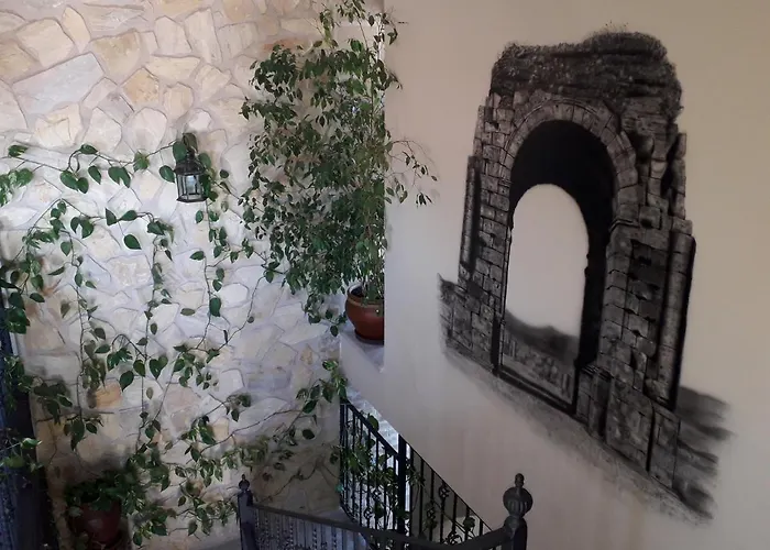 Via Caparra Superior